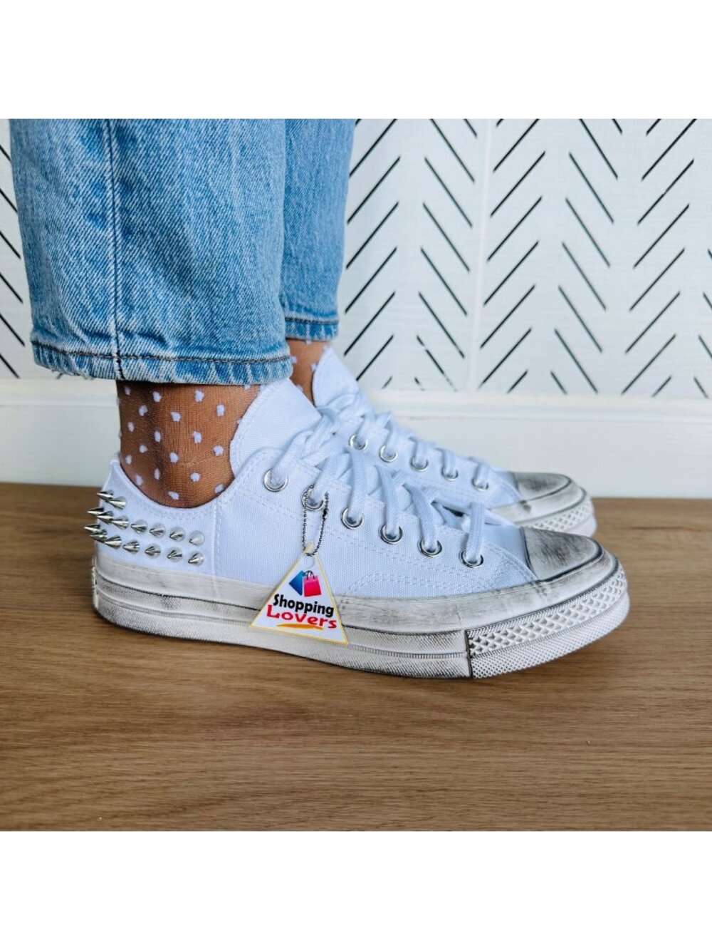 ⭐Converse Chuck 70 Studded Low Sz 7 Womens Sneakers Trainer White Silver A07208C